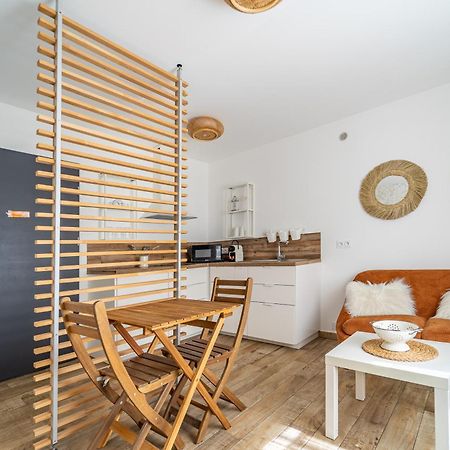 Cosy Room'S Frontonas ภายนอก รูปภาพ