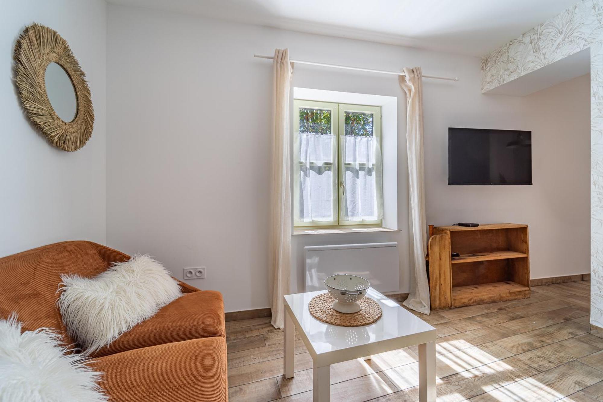 Cosy Room'S Frontonas ภายนอก รูปภาพ